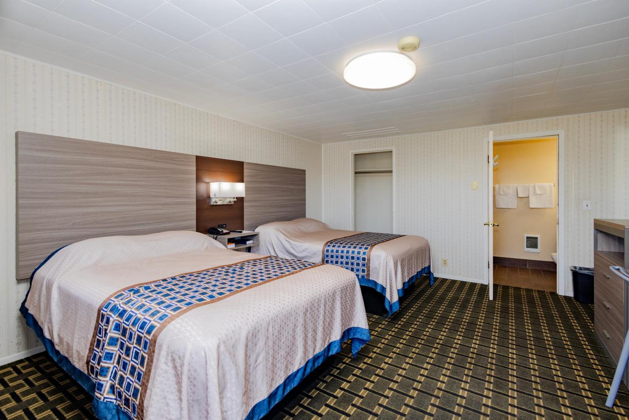 Budget Inn Columbus Lockbourne Exterior photo